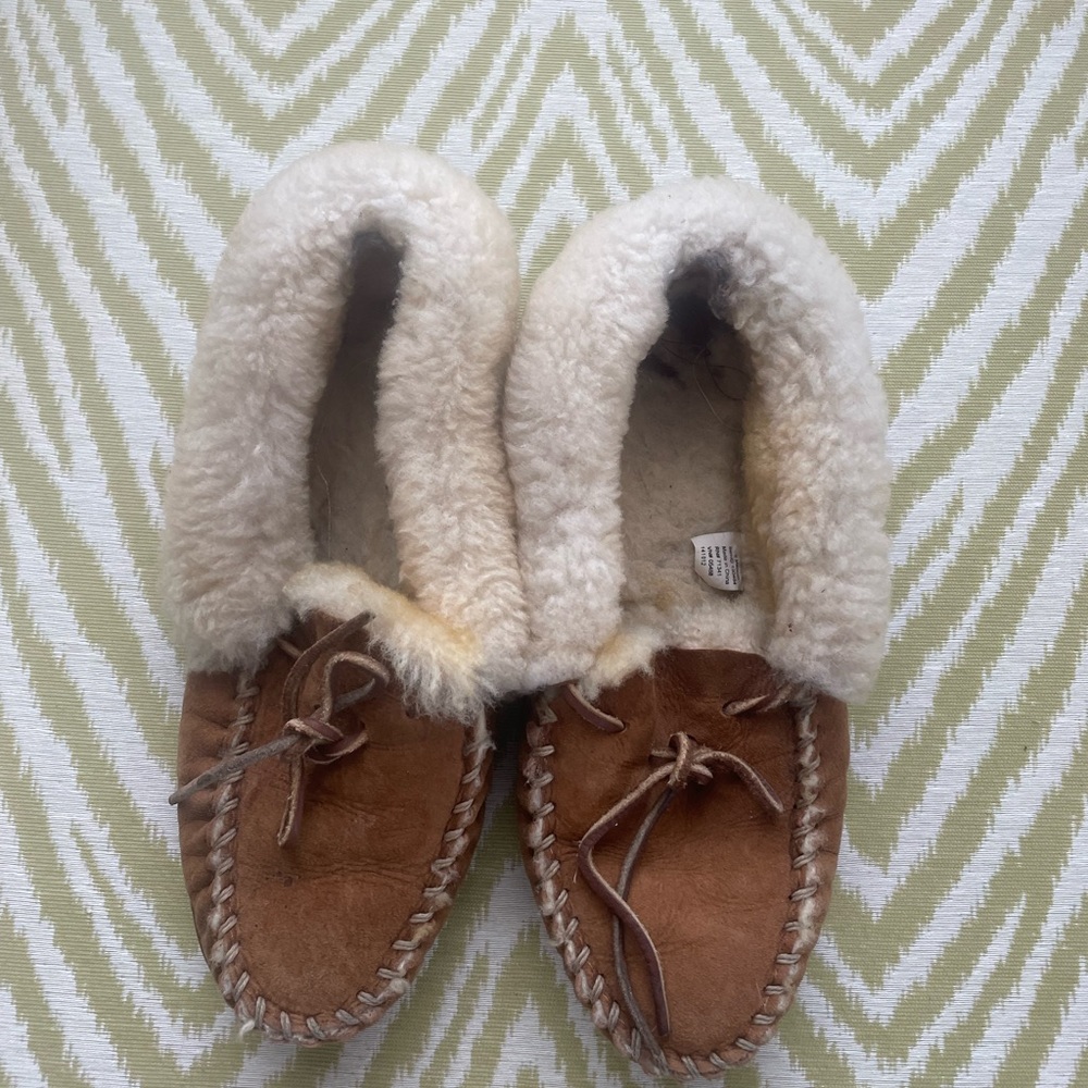 L.L. Bean slippers